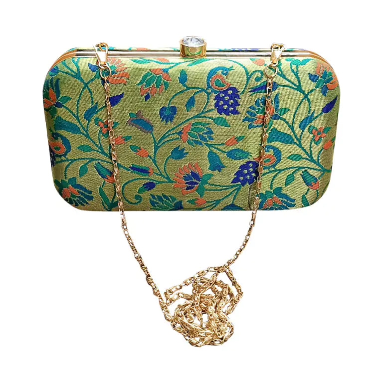 Small Peacock Green Paithani Clutch – Rounded Elegance with a Traditional Weave