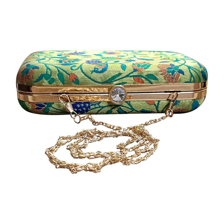 Small Peacock Green Paithani Clutch – Rounded Elegance with a Traditional Weave