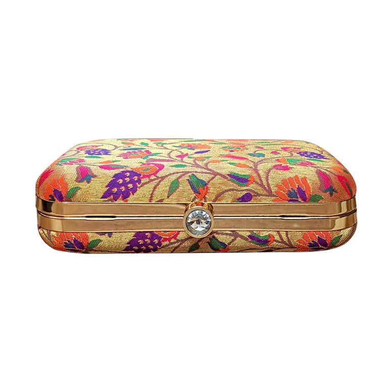 Small Peacock Red Paithani Clutch – A Heritage Classic in a Modern Silhouette