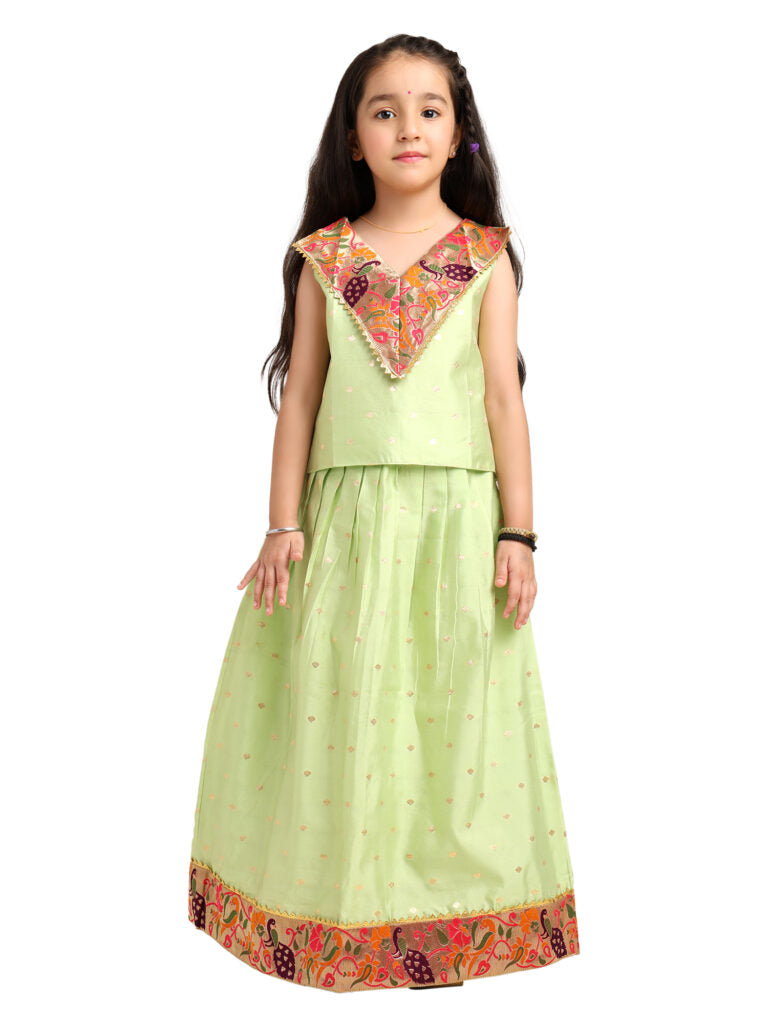 Paithani Baby Girl Lehenga Set – Parrot Silk with V-Neck Brocade Collar & Peacock Zari Border – V Neck Pattern