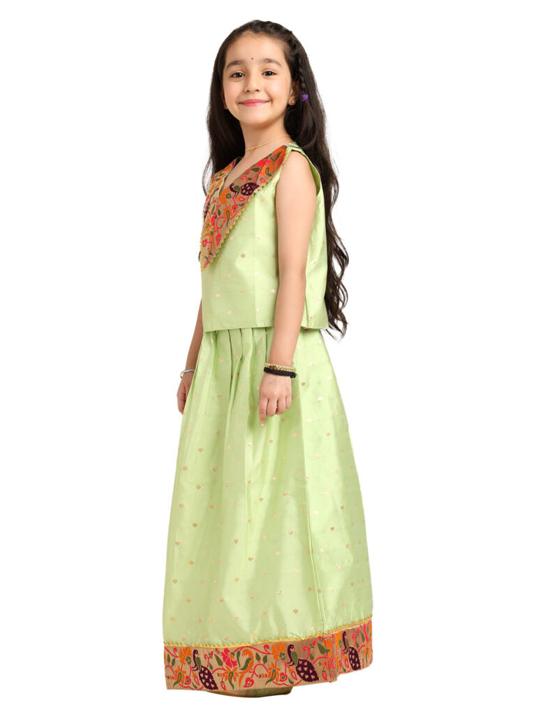 Paithani Baby Girl Lehenga Set – Parrot Silk with V-Neck Brocade Collar & Peacock Zari Border – V Neck Pattern