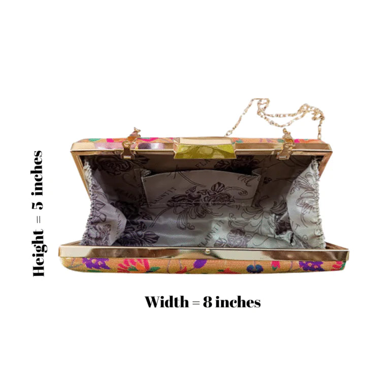 Small Peacock Red Paithani Clutch – Timeless Craft in a Compact Frame