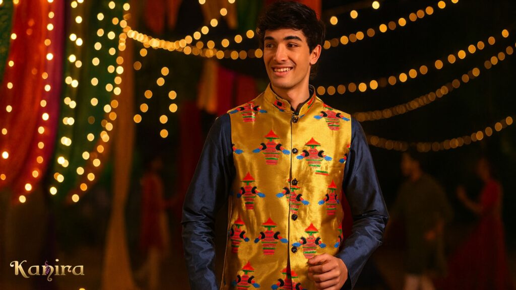 Navratri Styling Tips for Men: Pair Your Kurta with a Paithani Jacket for a Festive Twist